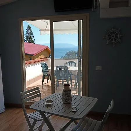 Apartment Da Carmen E Peppe